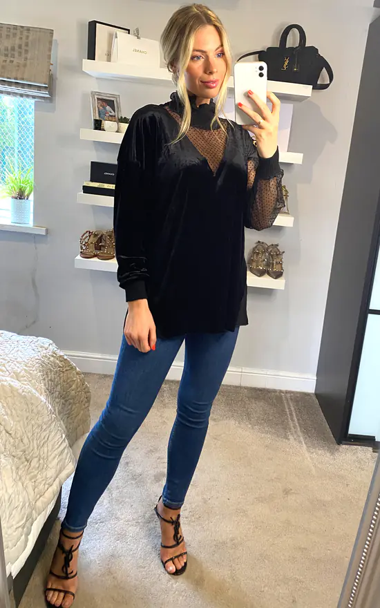 Buy ✨ HOXTON GAL V Neck Oversized Top With Lace Detail In Black 🌟 - Image 2