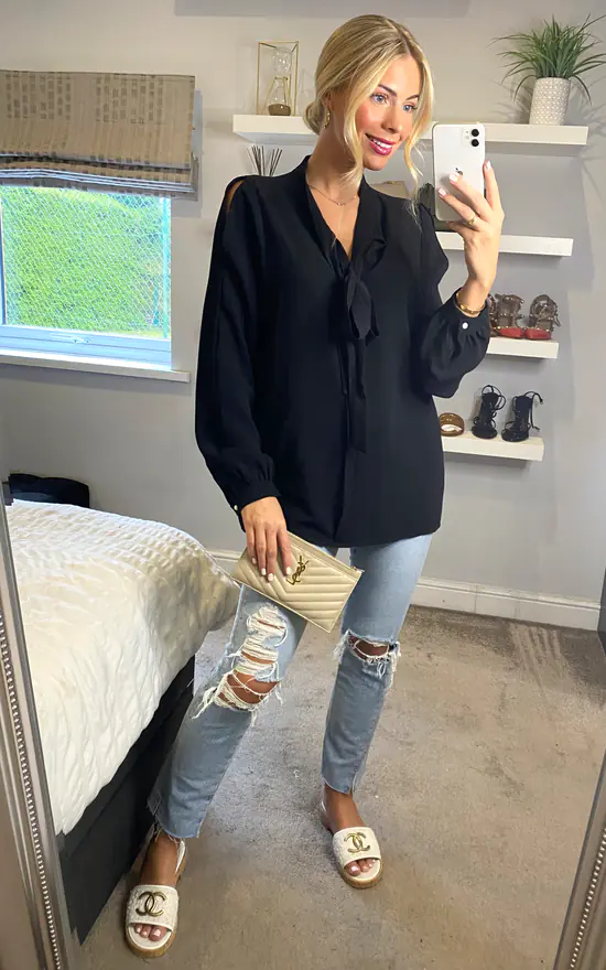 Wholesale ๐ฅฐ HOXTON GAL Oversized Long Sleeves Tie Neck Detailed Top In Black ๐