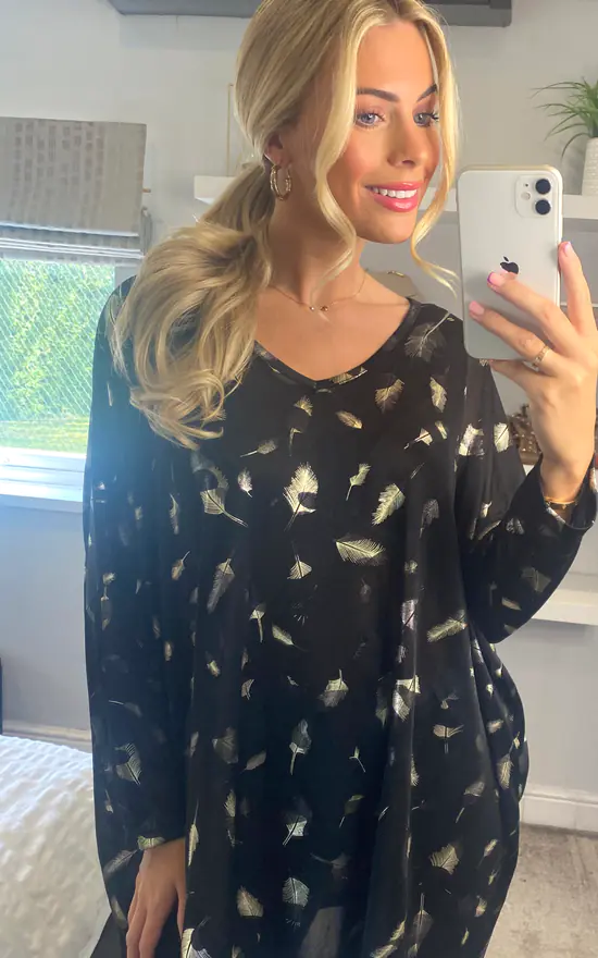 Cheapest ⭐ Malissa J Collection Oversized Slinky Jersey Feather Design Top In Black ❤️ - Image 2