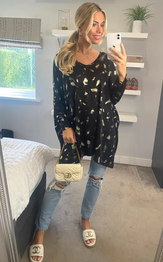 Cheapest ⭐ Malissa J Collection Oversized Slinky Jersey Feather Design Top In Black ❤️ - Image 3