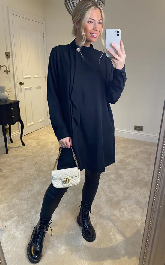 Deals 🎁 HOXTON GAL Oversized Brooch Detailed Long Sleeves Tunic Top In Black 😍 - Image 3