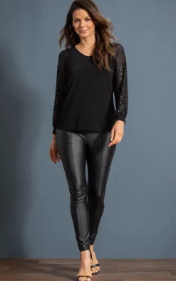Brand new 🧨 Klass Sequin Long Sleeve Stretch Top Black 🛒