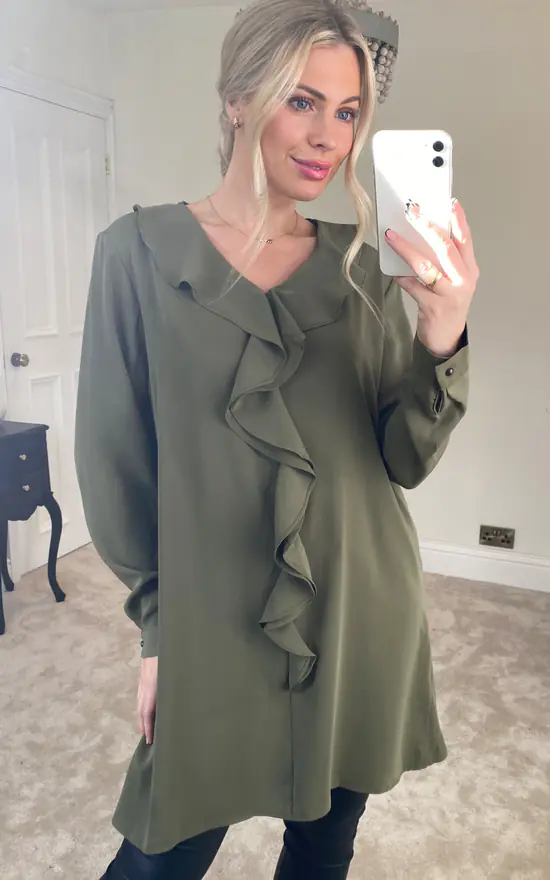 Best Sale ๐ฏ HOXTON GAL Relaxed Fit Long Sleeves Satin Tunic Top With Ruffle Details In Khaki โจ - Image 2