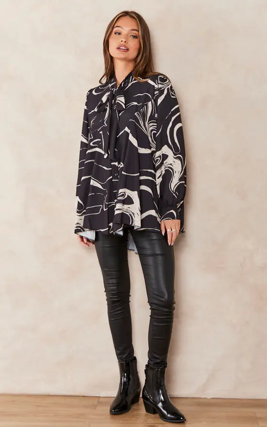 Wholesale ๐ Jenerique Oversize Bowl Neck Blouse Beige Print ๐ฏ - Image 2