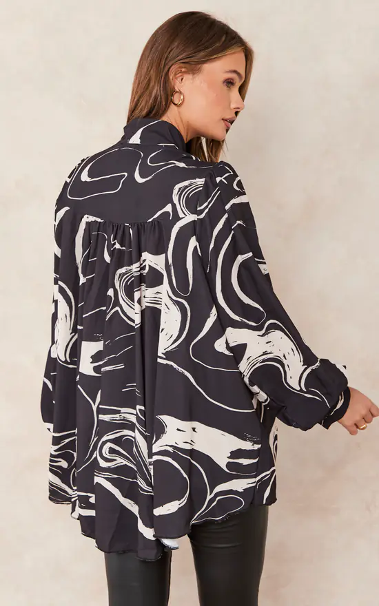 Wholesale ๐ Jenerique Oversize Bowl Neck Blouse Beige Print ๐ฏ - Image 4