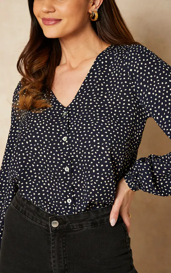 Promo ๐ ONLY Polka Dot Button Up Blouse In Navy ๐คฉ - Image 2
