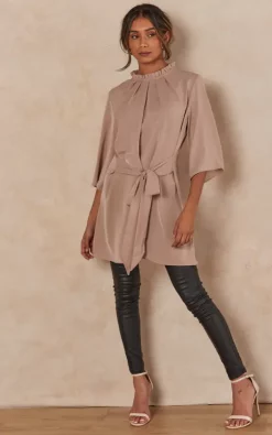 Best reviews of 😍 HOXTON GAL Oversized Satin Tie Waisted Ruffle Neck Tunic With 3/4 Sleeves In Beige 💯
