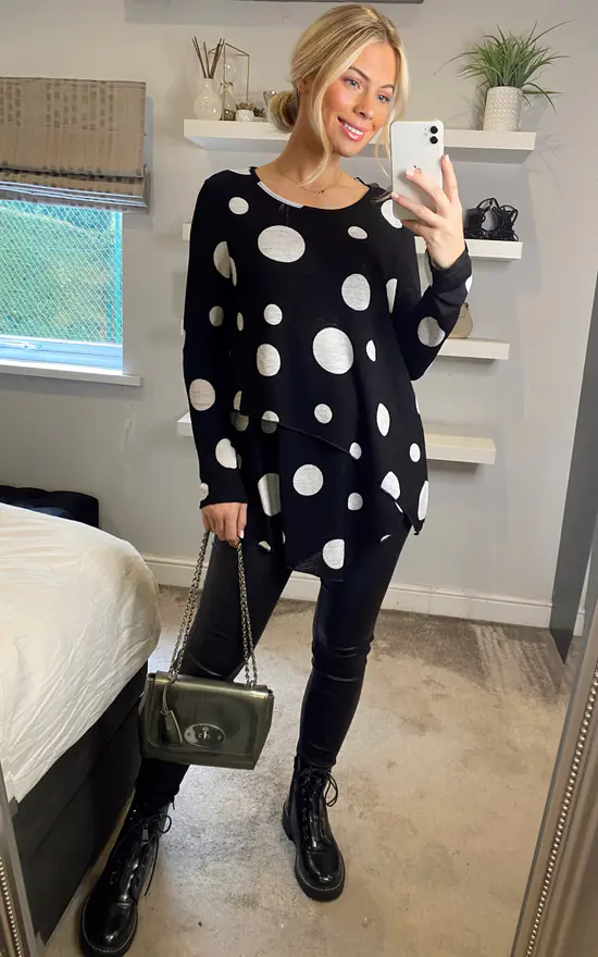 Wholesale ๐ฅฐ Izabel London Black And White Polka Dot Hanky Hem T ๐ Shirt โ๏ธ - Image 2