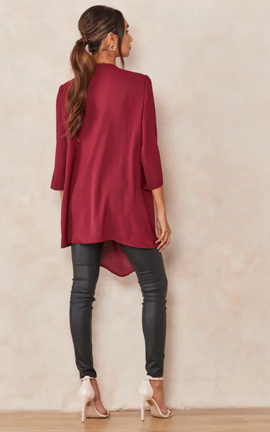 Budget ๐ HOXTON GAL Oversized 3/4 Sleeves Layered V Neck Satin Tunic Top In Burgundy ๐ฏ - Image 4