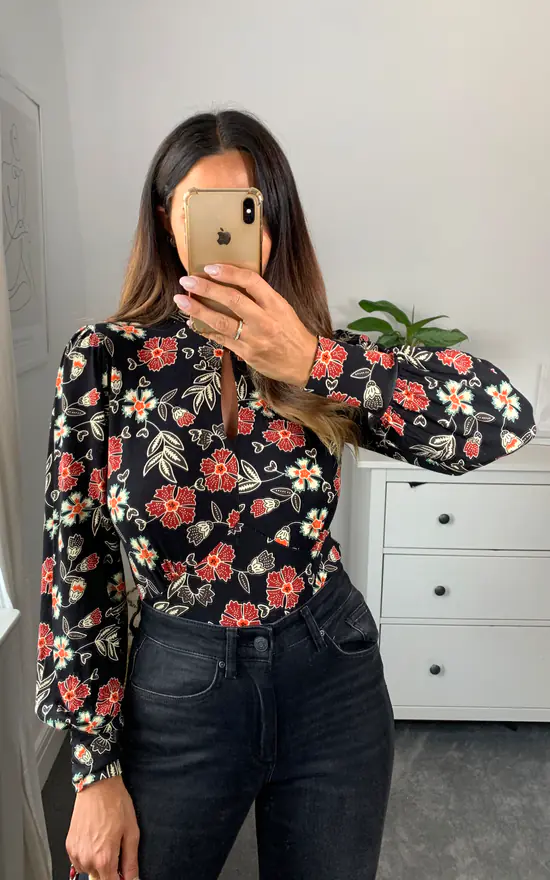 Hot Sale ๐ Joe Browns Fantastic Floral Black Top ๐ - Image 2