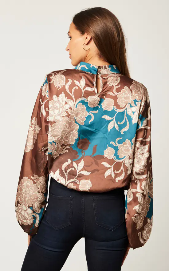 Cheapest ๐ Blue Vanilla High Neck Satin Elastic Waist Blouse In Chocolate ๐ - Image 4