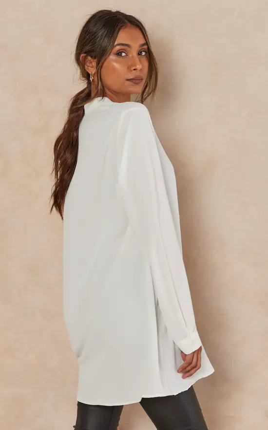 Wholesale 👍 HOXTON GAL Oversized Satin Long Sleeves Tunic With Button Details In White ✔️ - Image 4
