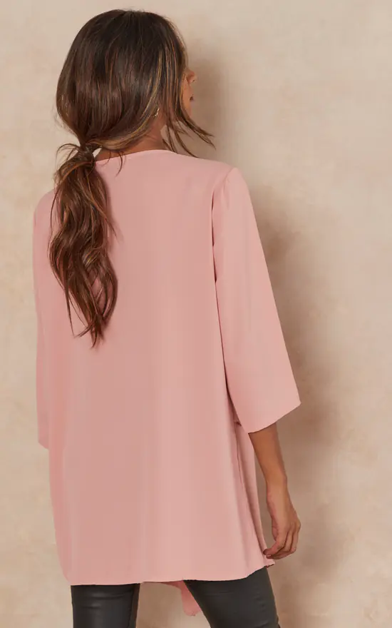 Budget ๐ฏ HOXTON GAL Oversized 3/4 Sleeves Layered V Neck Satin Tunic Top In Pink ๐ - Image 4