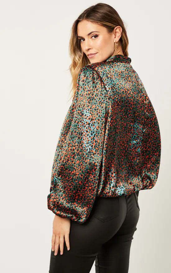 Best Pirce โญ Blue Vanilla Pussy Bow Blouson Top ๐ - Image 4