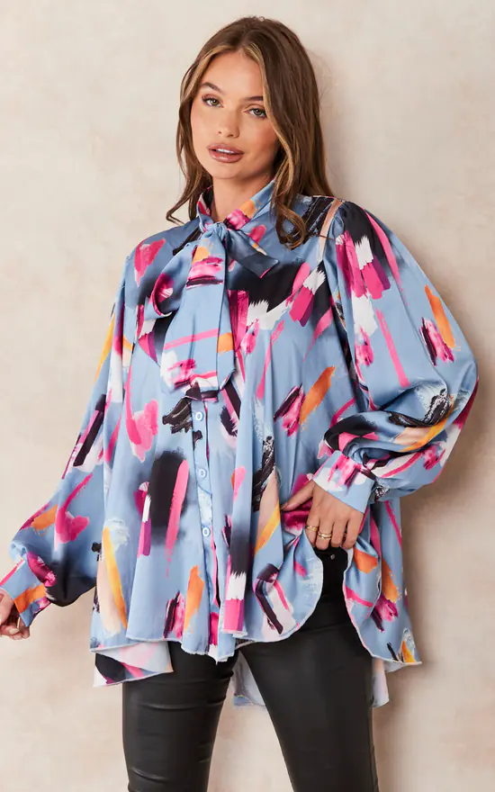 Flash Sale ๐ Jenerique Oversize Bowl Neck Blouse In Blue/Pink Print โ