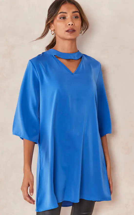 Top 10 โจ HOXTON GAL Oversized Detailed Neckline Satin Tunic With 3/4 Sleeves In Blue ๐ - Image 2