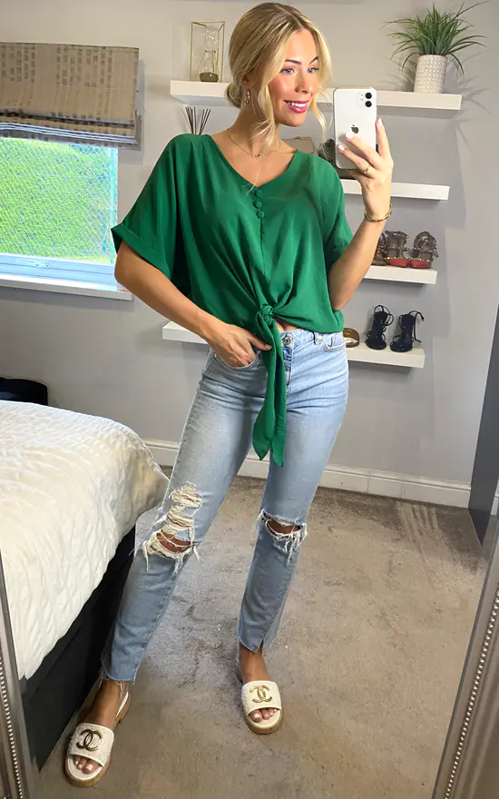 Wholesale ๐ HOXTON GAL Oversized V Neck Tie Detailed Crop Top In Green ๐ฅ - Image 2