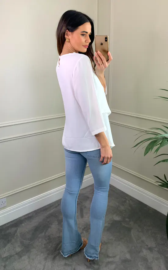 Deals 🔔 HOXTON GAL 3/4 Sleeves V Neck Layered Relaxed Fit Top With Necklace In White 🛒 - Image 4
