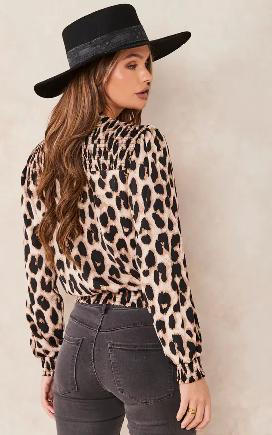 Brand new ๐ฅฐ ONLY Long Sleeve Blouse With Elasticated Waist In Leopard Print ๐ - Image 4