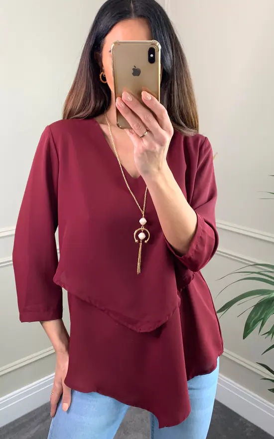 New โ HOXTON GAL 3/4 Sleeves V Neck Layered Relaxed Fit Top With Necklace In Burgundy ๐ฅฐ - Image 2