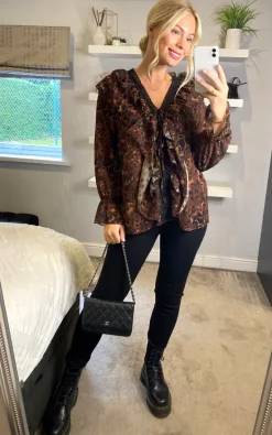 Best Sale 😉 KURT MULLER Brown Animal Print Ruffle Blouse With Crochet Trim 💯