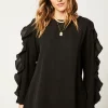 Best Sale ⭐ HOXTON GAL Oversized Ruffle Detailed Long Sleeves Crew Neck Satin Blouse With Necklace In Black 🌟