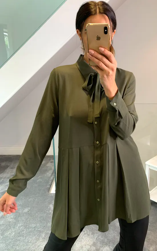 Cheapest ๐ HOXTON GAL Oversized Tie Neck Pleated ๐ Shirt In Khaki ๐ - Image 3