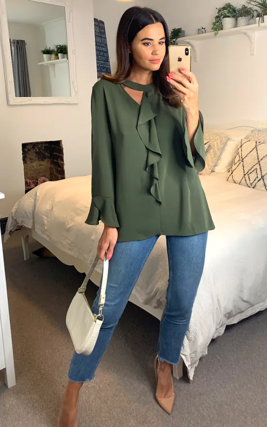 Outlet ๐ HOXTON GAL Khaki Oversized Crepe Top Ruffle Front Relaxed Fit Blouse ๐