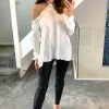 Brand new 👍 HOXTON GAL Oversized Tie Neck Off Shoulder Top In White 🥰