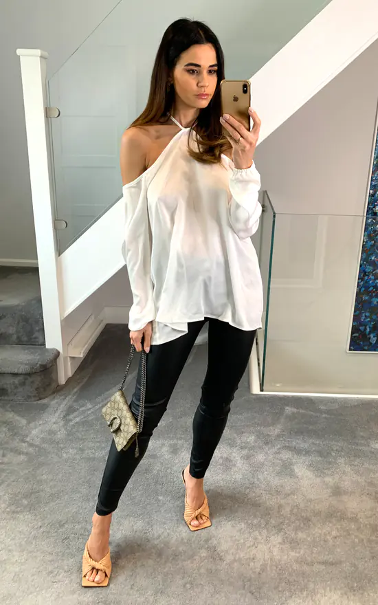 Brand new ๐ HOXTON GAL Oversized Tie Neck Off Shoulder Top In White ๐ฅฐ - Image 3