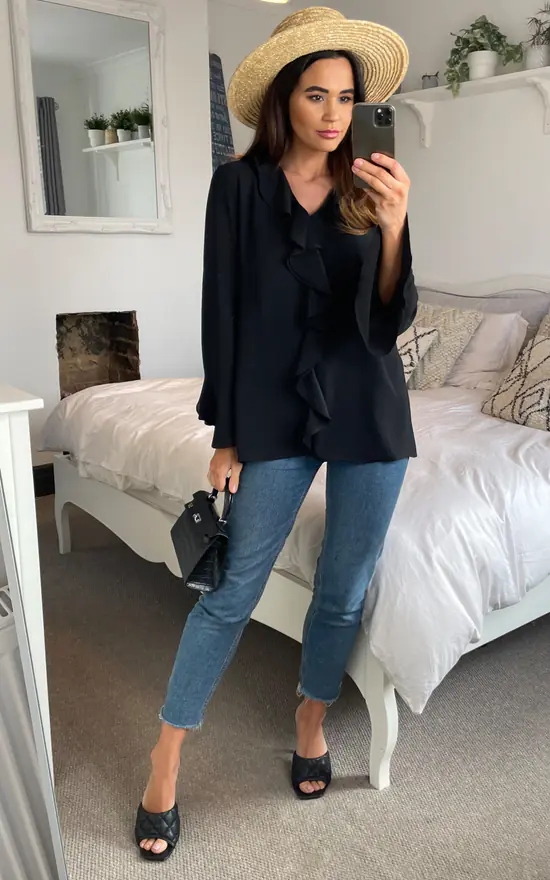 Promo 👍 HOXTON GAL Oversized Crepe Top With Frilled Front In Black 😍 - Image 2