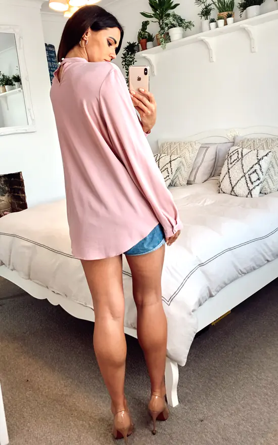 Cheap โญ HOXTON GAL Long Sleeves Oversized Top With Pearl Detail Collar In Pink ๐งจ - Image 4