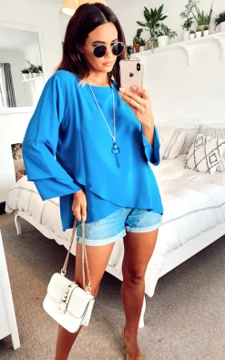 Best reviews of ⌛ HOXTON GAL Long Sleeve Ruffle Detail Crepe Top With Necklace In Blue 🤩