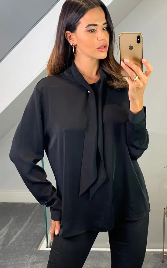 Cheap ๐คฉ HOXTON GAL Oversized Long Sleeves Tie Neck Top In Black ๐ฏ