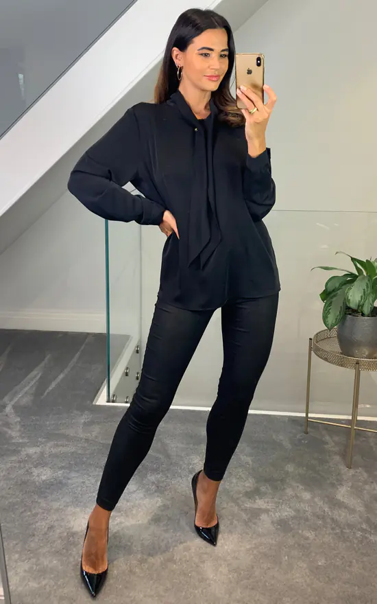 Cheap ๐คฉ HOXTON GAL Oversized Long Sleeves Tie Neck Top In Black ๐ฏ - Image 2