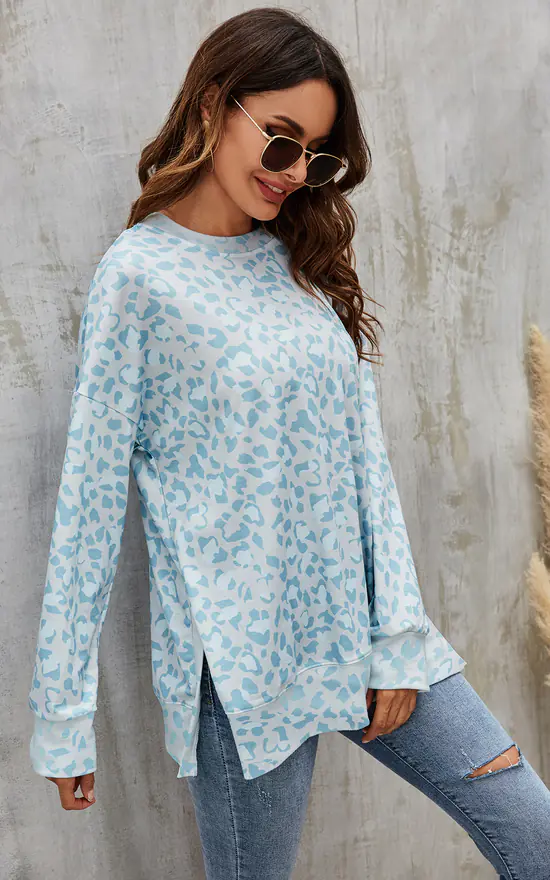 Discount โญ FS Collection Animal Print Top In Blue ๐