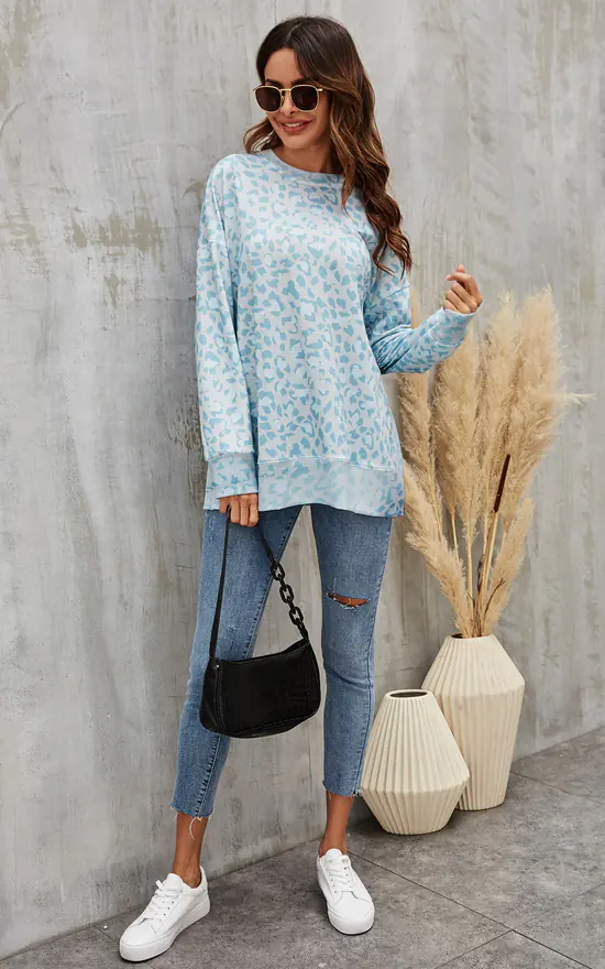 Discount โญ FS Collection Animal Print Top In Blue ๐ - Image 2