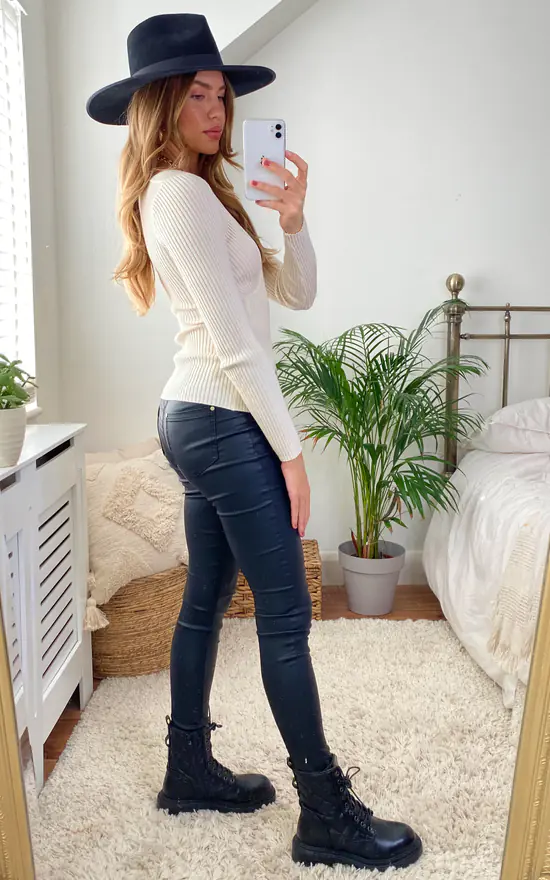 Hot Sale ๐ URBAN TOUCH Cross Body Knitted Top White ๐คฉ - Image 3