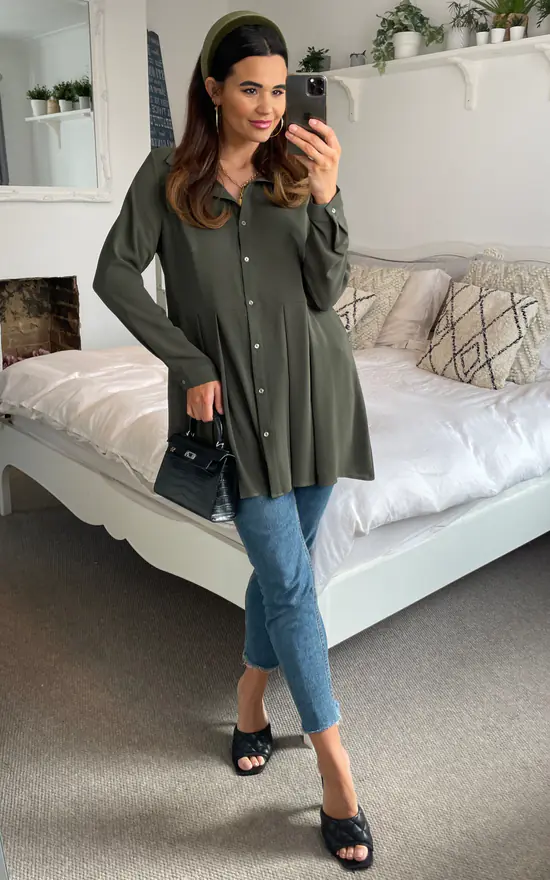 Cheap 🎉 HOXTON GAL Oversized Long Sleeves Pleated 👚 Shirt In Khaki 👏 - Image 4