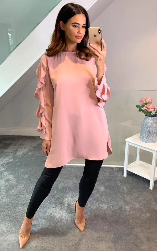 Discount ✔️ HOXTON GAL Oversized Crew Neck Ruffle Sleeves Relaxed Fit Tunic In Pink 🌟 - Image 2