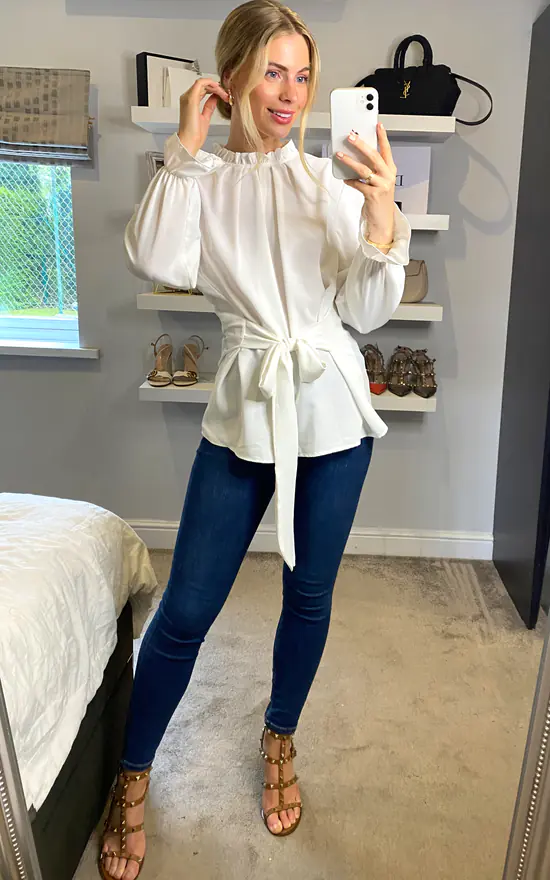Hot Sale 🥰 HOXTON GAL Relaxed Tie Front Long Sleeve Oversized Crepe Top In White 🎁 - Image 4