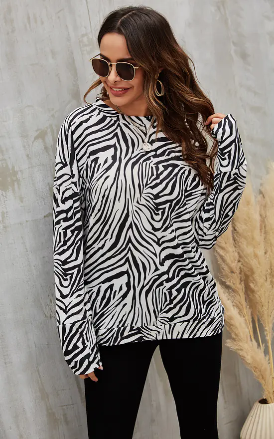 Hot Sale ๐งจ FS Collection Oversized White & Black Zebra Print Sweatshirt ๐ฅฐ