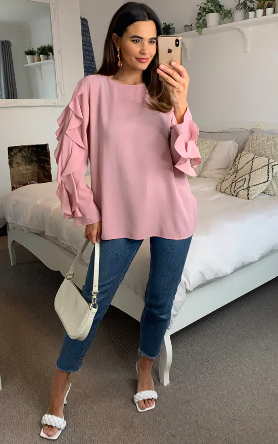New ๐งจ HOXTON GAL Oversized Crepe Ruffle Sleeve Relaxed Fit Top In Pink โ