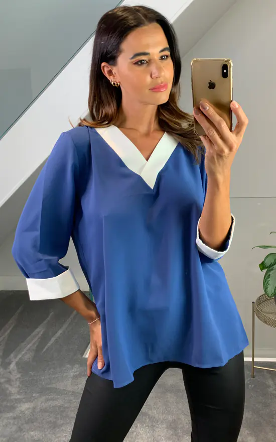 Flash Sale โ๏ธ HOXTON GAL 3/4 Sleeves Oversized Crepe V Neck Top In Blue And White ๐