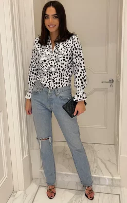 Budget 👍 FreeSpirits White Printed Long Sleeve 👕 Shirt With Ruffled Neck ✔️