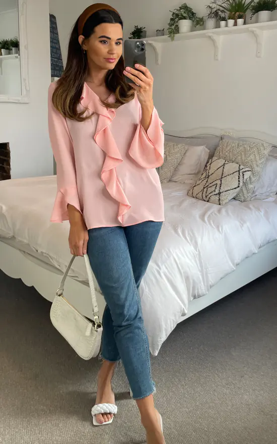 Best Pirce 🎉 HOXTON GAL Oversized Crepe Top With Frilled Front In Pink ❤️ - Image 3