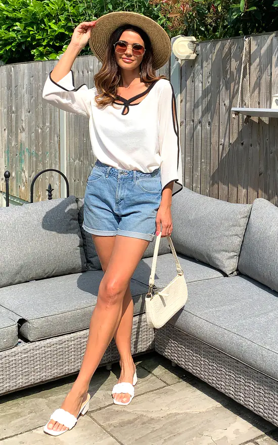 Hot Sale ๐ HOXTON GAL Oversized Top With Neck Black Rope Details In White ๐