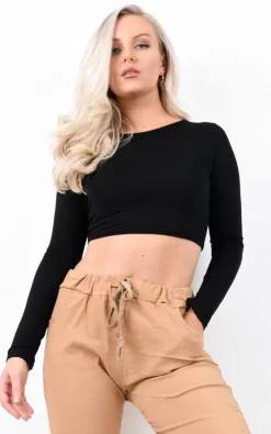 Brand new ⌛ Pretty Moi Black Long Sleeve Basic Crop Top 💯
