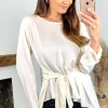 Brand new 🥰 HOXTON GAL Tie Front Long Sleeve Oversized Top In White 🤩