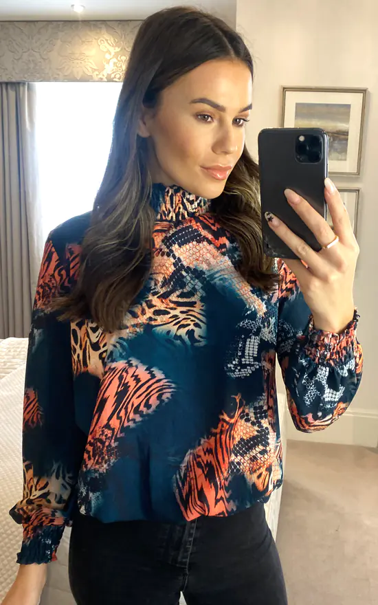 Coupon ๐ Jenerique High Neck Oversized Top In Navy Animal Print ๐